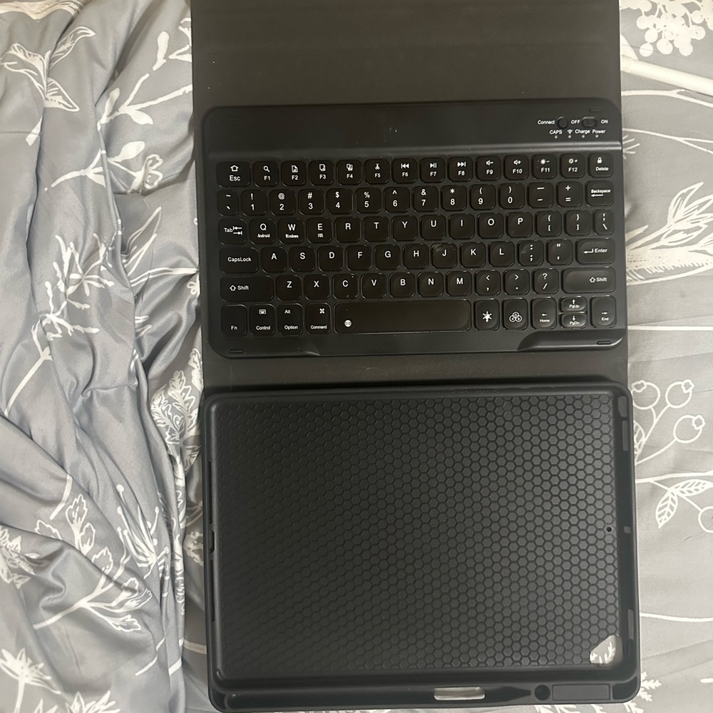 iPad case with keyboard